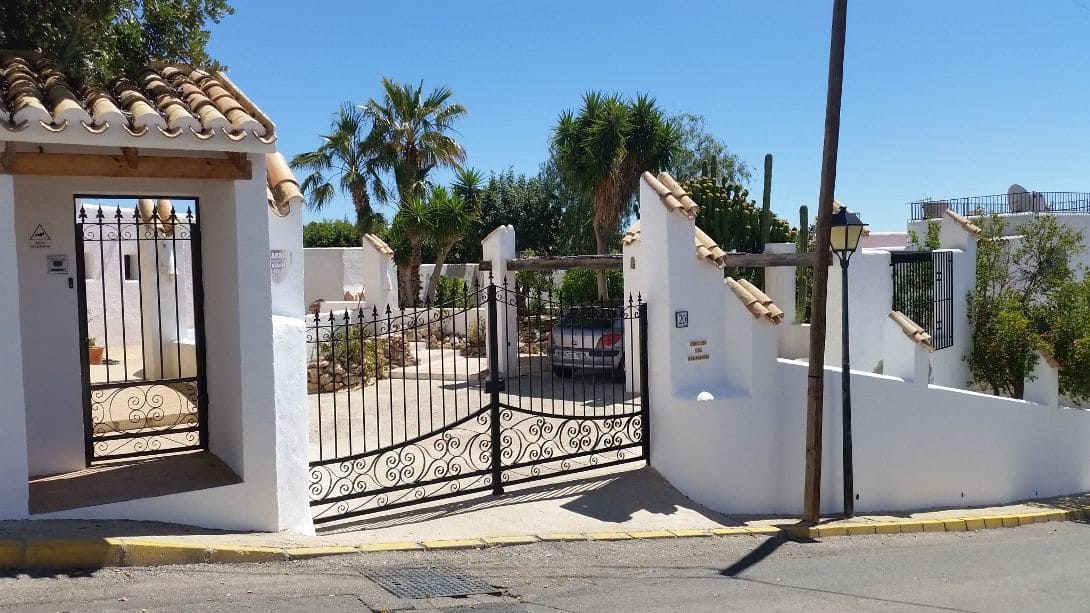 5 makuuhuone Huvila myytävänä paikassa Mojacar mukana uima-altaan 
autotalli - 825 000 € (Ref: 9737872)