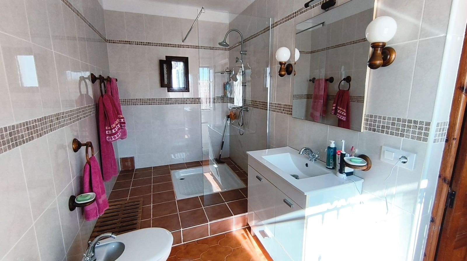 5 makuuhuone Huvila myytävänä paikassa Mojacar mukana uima-altaan 
autotalli - 825 000 € (Ref: 9737872)