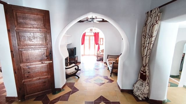 5 makuuhuone Huvila myytävänä paikassa Mojácar mukana uima-altaan 
autotalli - 825 000 € (Ref: 9737872)