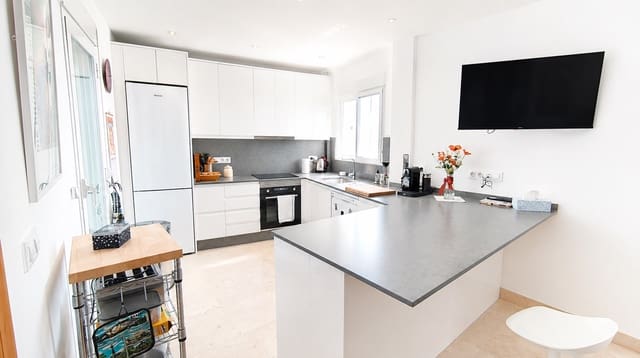 4 slaapkamer Huis te koop in Mojácar met zwembad garage - € 420.000 (Ref: 9907485)
