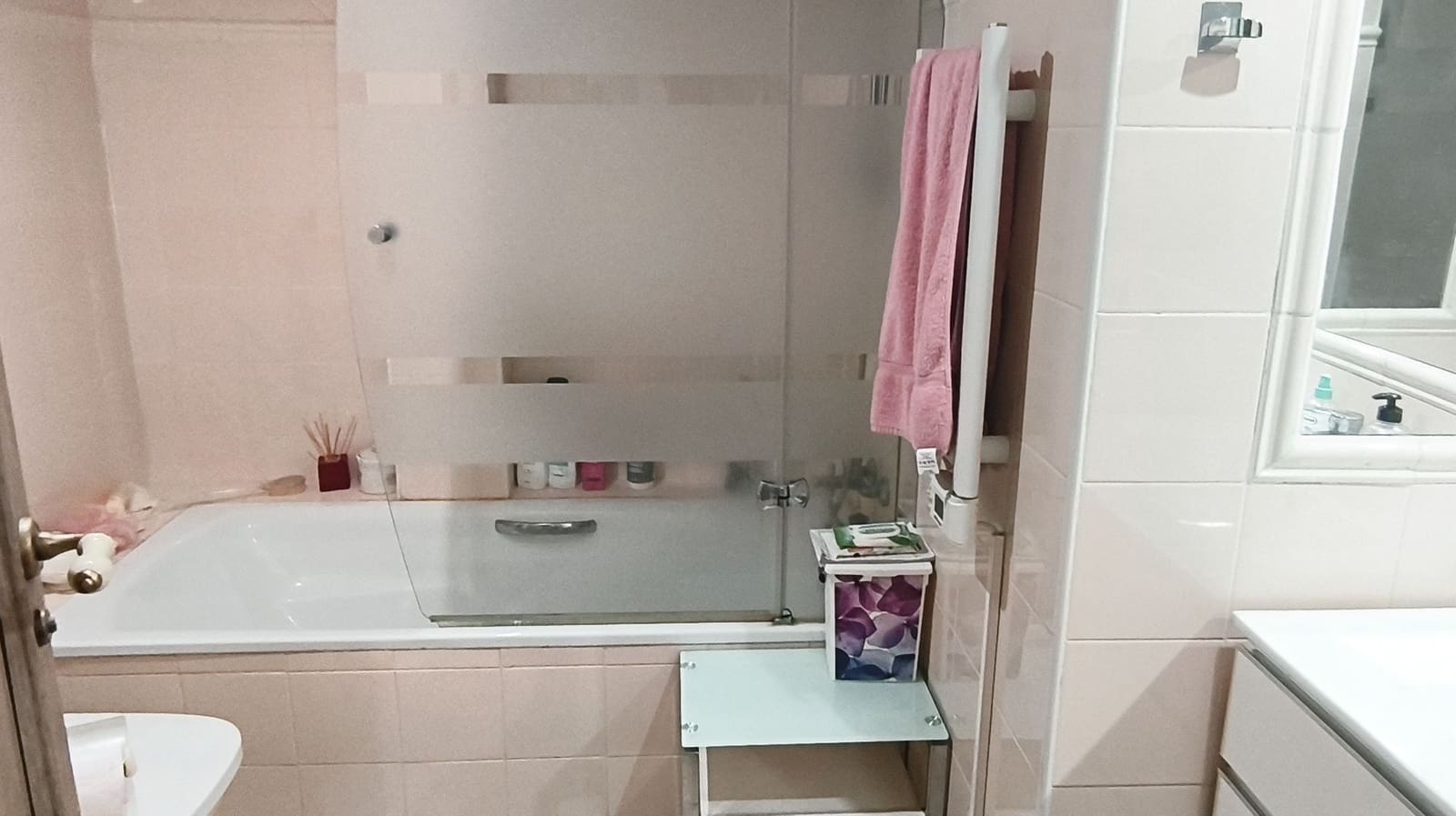 2 bedroom Apartment for sale in Garrucha with garage - € 195,000 (Ref: 9932736)