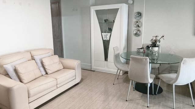 2 slaapkamer Appartement te koop in Garrucha met garage - € 195.000 (Ref: 9932736)