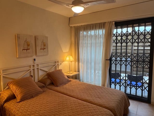3 chambre Appartement à vendre à Valle del Este, Vera avec piscine garage - 250 000 € (Ref: 9956706)