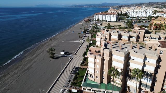 2 sypialnia Mieszkanie na sprzedaż w Centro Internacional, Torrox z basenem - 295 000 € (Ref: 10006215)