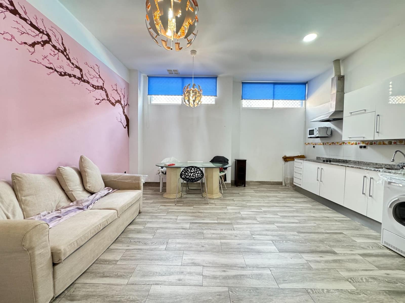 3 sypialnia Komercyjne na sprzedaż w Torrox-Costa - 180 000 € (Ref: 10025098)