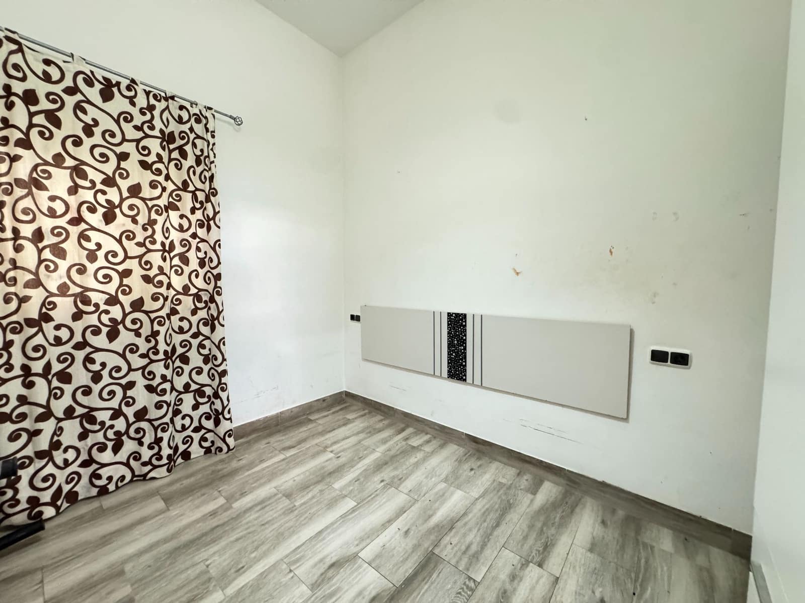 3 sypialnia Komercyjne na sprzedaż w Torrox-Costa - 180 000 € (Ref: 10025098)