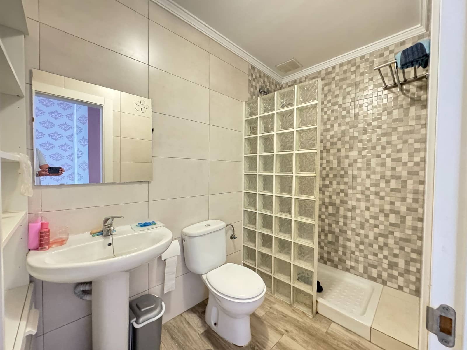 3 sypialnia Komercyjne na sprzedaż w Torrox-Costa - 180 000 € (Ref: 10025098)