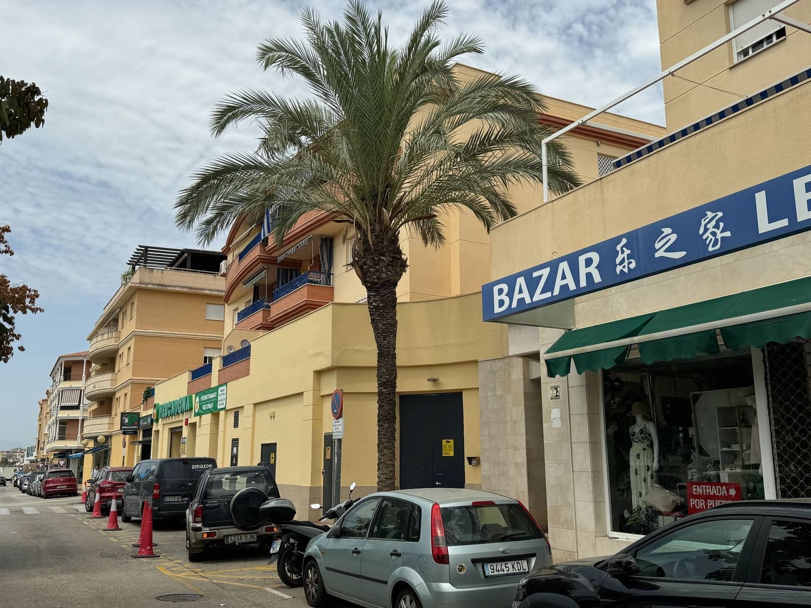 3 sypialnia Komercyjne na sprzedaż w Torrox-Costa - 180 000 € (Ref: 10025098)