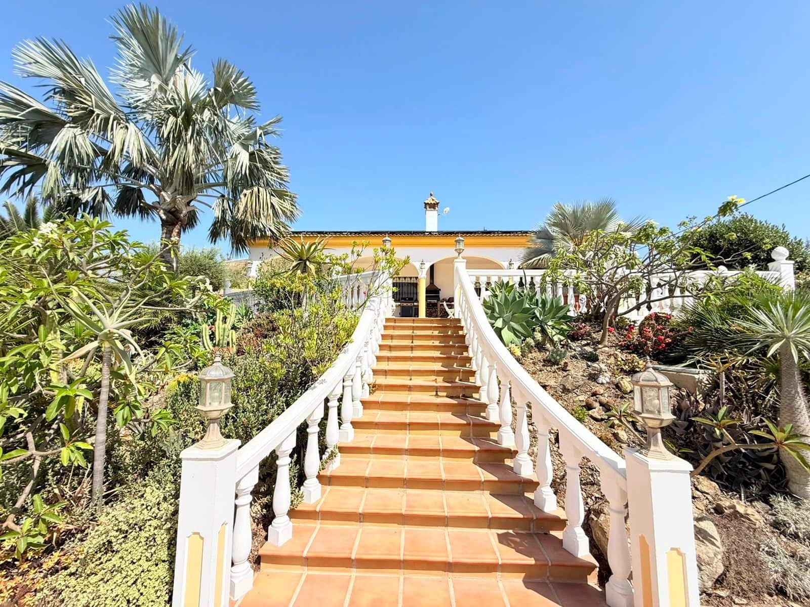 4 chambre Villa/Maison à vendre à Velez-Malaga avec garage - 795 000 € (Ref: 10025099)