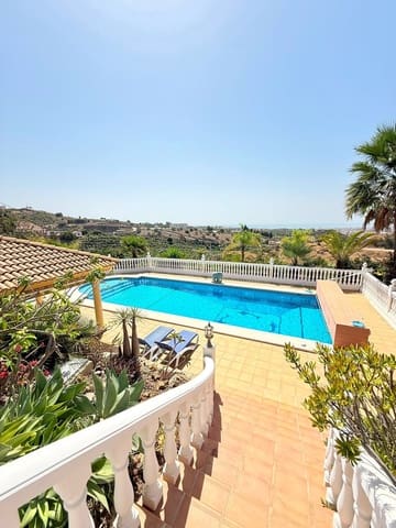 4 quarto Moradia para venda em Vélez-Málaga com garagem - 795 000 € (Ref: 10025099)