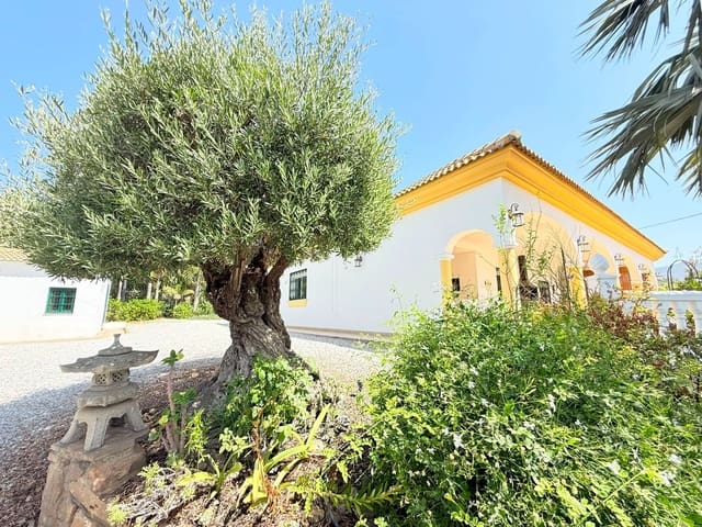 4 quarto Moradia para venda em Vélez-Málaga com garagem - 795 000 € (Ref: 10025099)