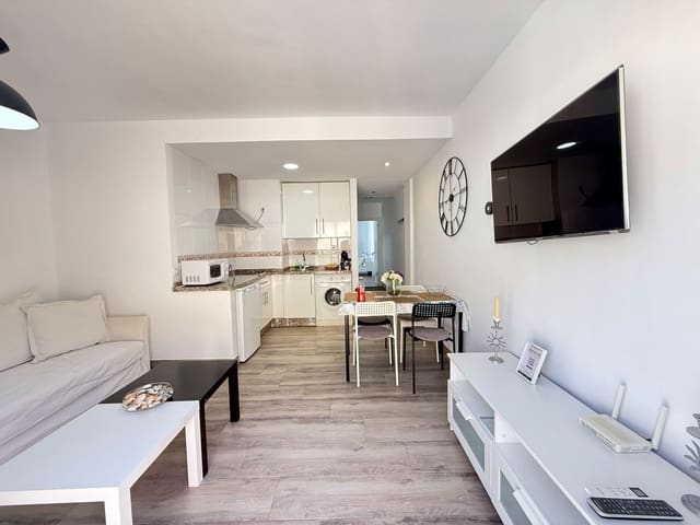 2 bedroom Flat for sale in El Morche, Torrox with garage - € 230,000 (Ref: 10088857)