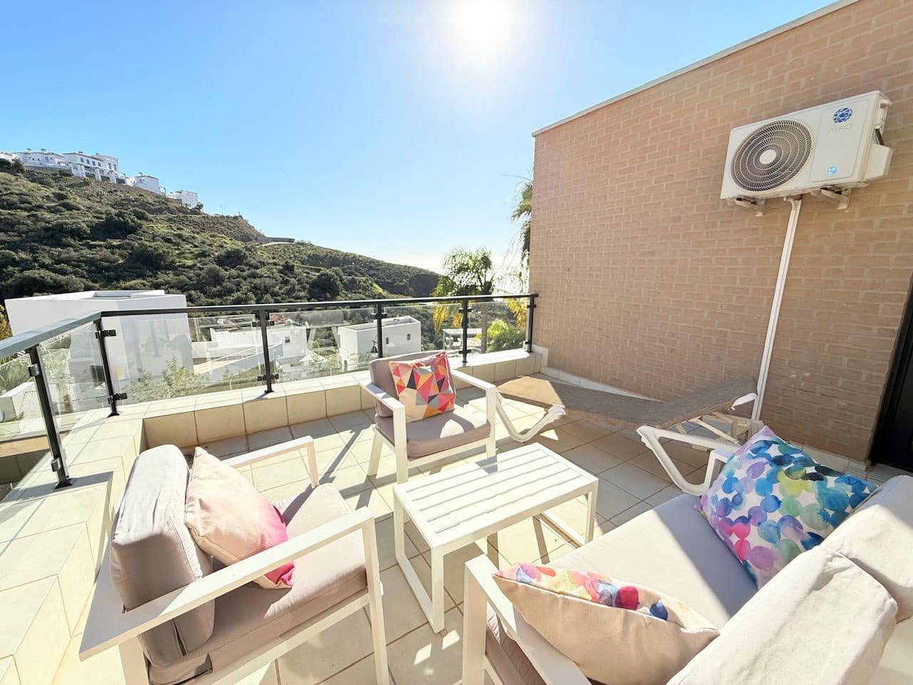 5 chambre Villa/Maison à vendre à Torrox-Costa avec piscine garage - 950 000 € (Ref: 10108929)