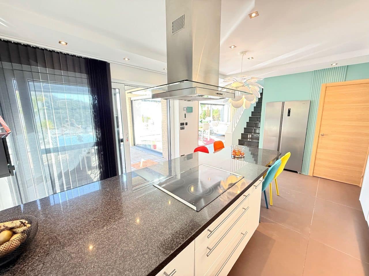 5 chambre Villa/Maison à vendre à Torrox-Costa avec piscine garage - 950 000 € (Ref: 10108929)
