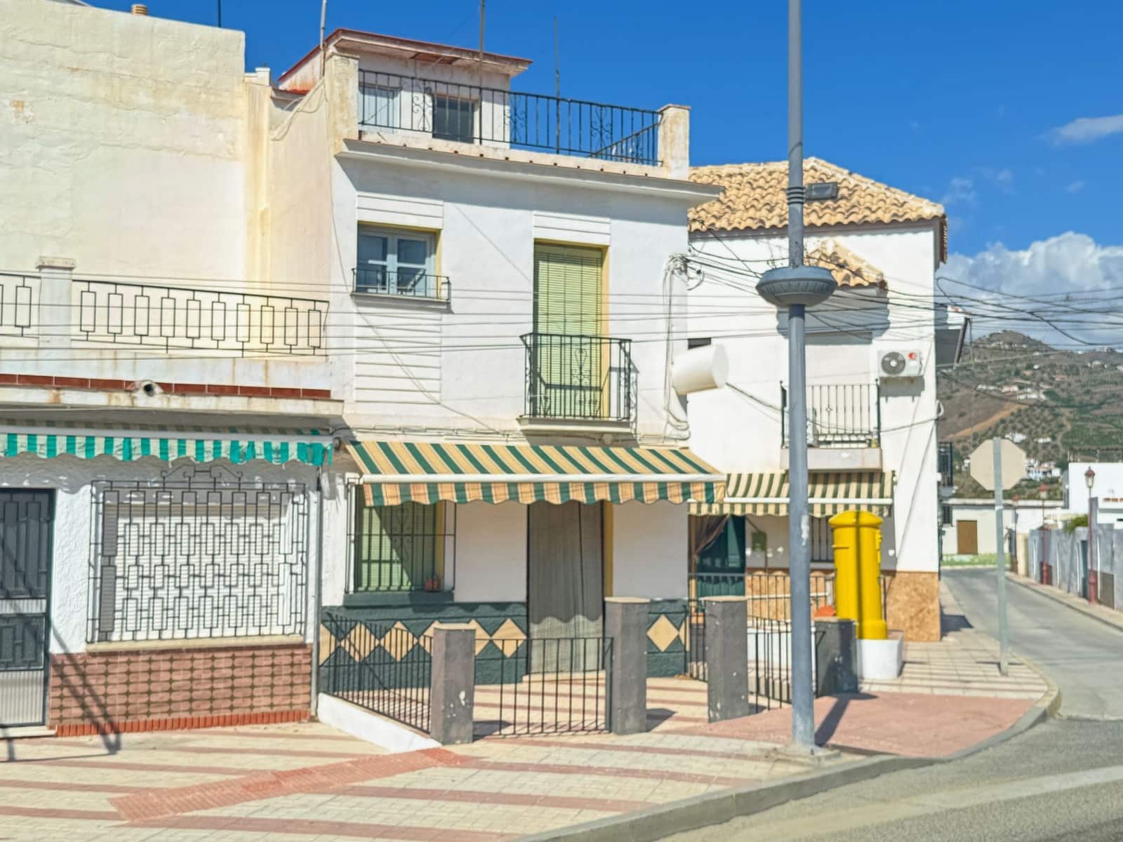 3 slaapkamer Huis te koop in Torrox - € 202.000 (Ref: 10153307)
