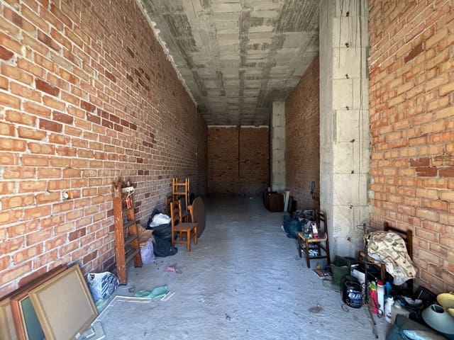 Gewerbe zu verkaufen in Urbanización Santa Rosa, Torrox - 189.000 € (Ref: 10170561)