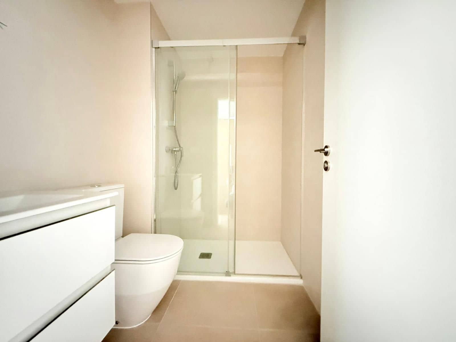 3 quarto Penthouse para venda em Torrox-Costa com piscina garagem - 675 000 € (Ref: 9854351)