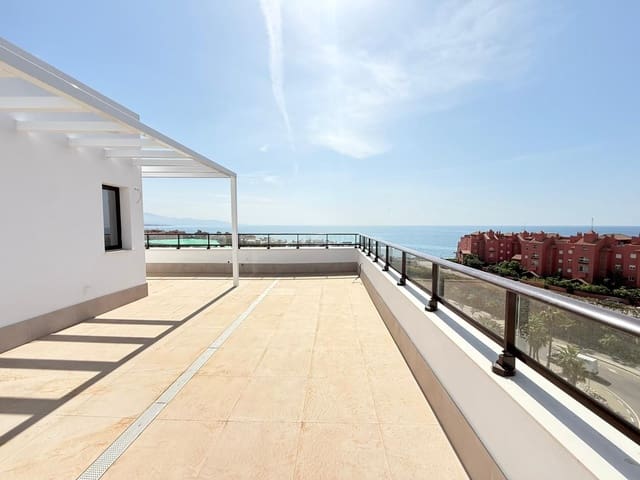 3 quarto Penthouse para venda em El Peñoncillo, Torrox com piscina garagem - 675 000 € (Ref: 9854351)