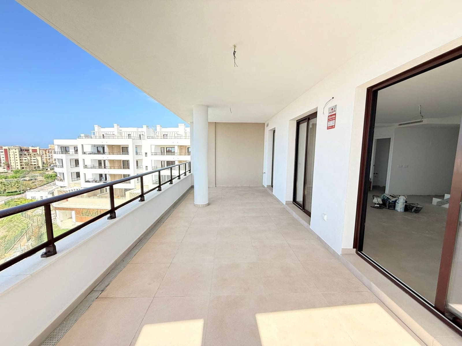 3 quarto Penthouse para venda em Torrox-Costa com piscina garagem - 675 000 € (Ref: 9854351)