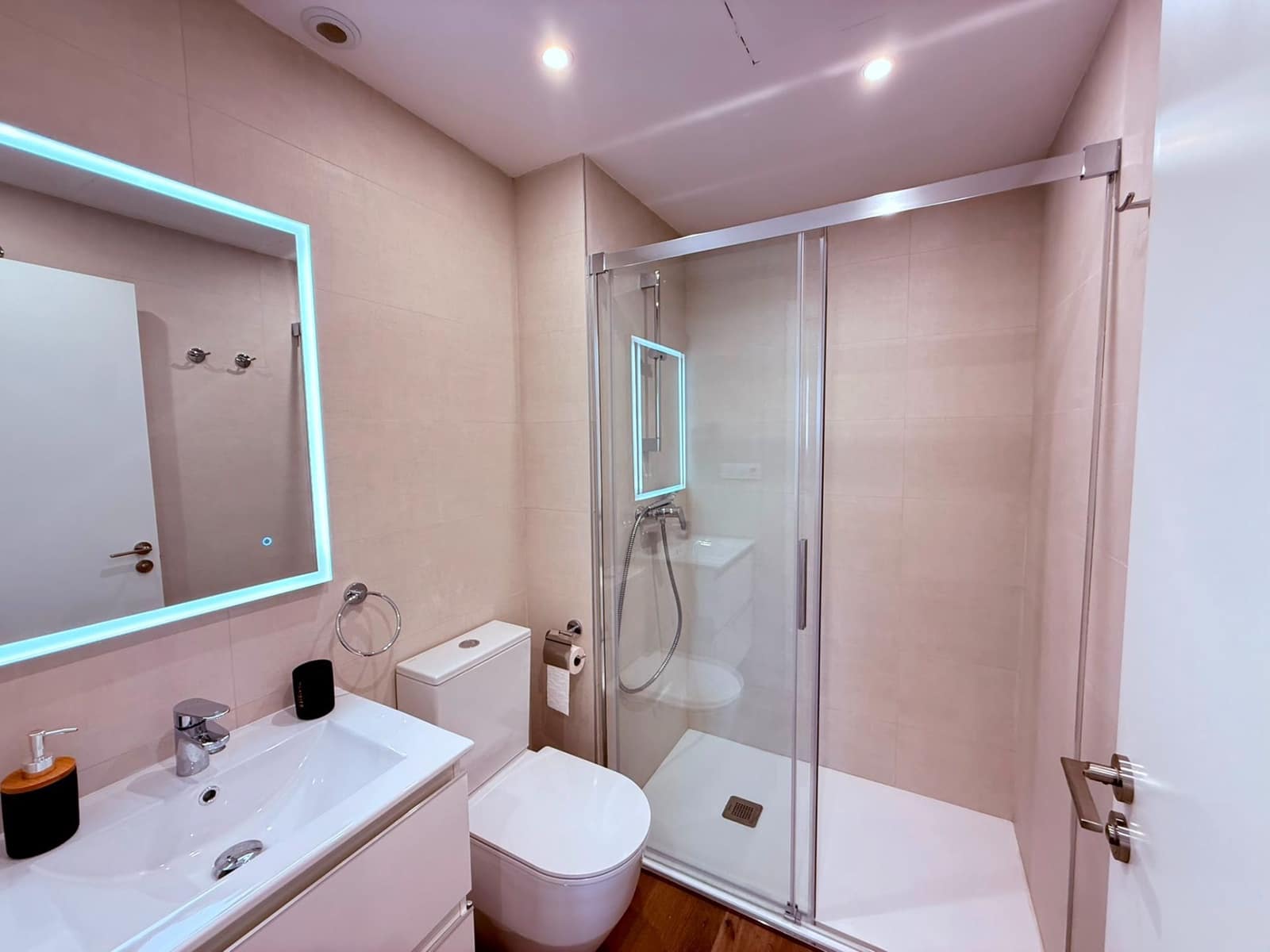3 camera da letto Attico in vendita in Torrox-Costa con piscina garage - 675.000 € (Rif: 9854351)
