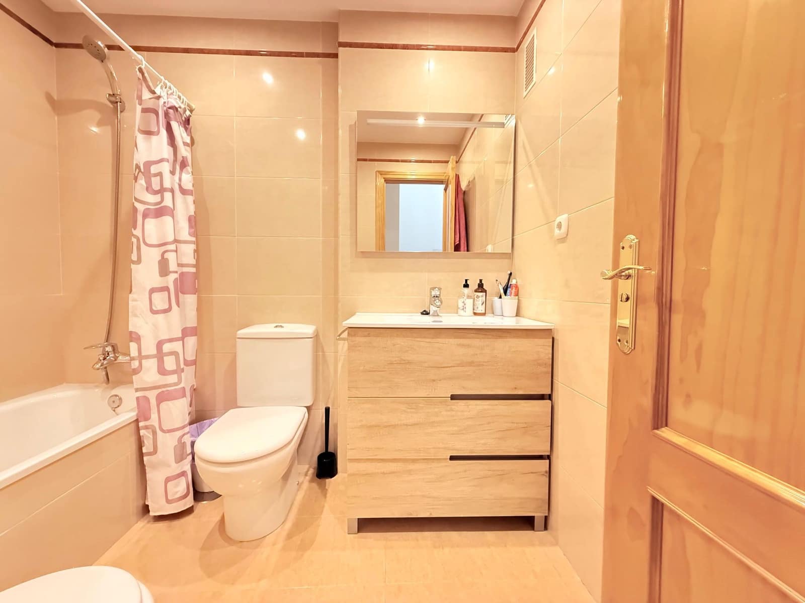 4 sovrum Semi-fristående Villa till salu i Velez-Malaga - 299 900 € (Ref: 9854352)