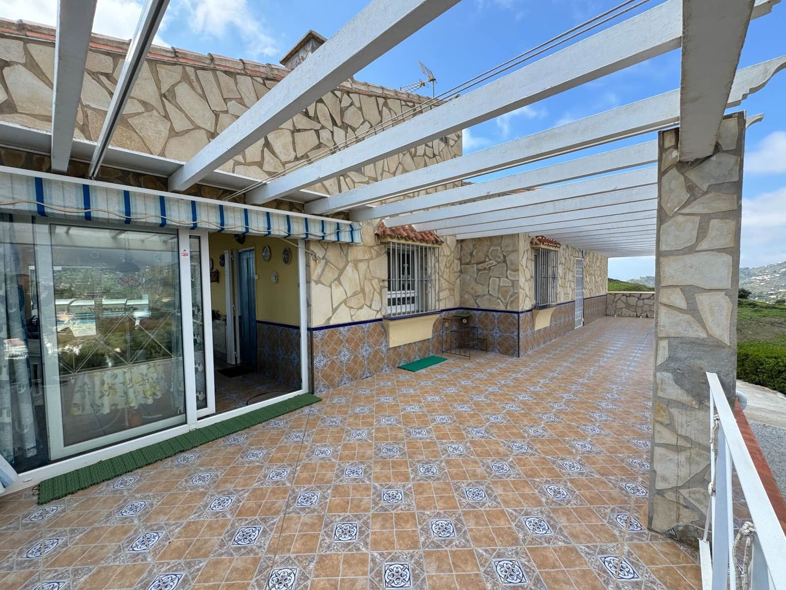 3 quarto Quinta/Casa Rural para venda em Torrox-Costa com piscina garagem - 879 000 € (Ref: 9854353)