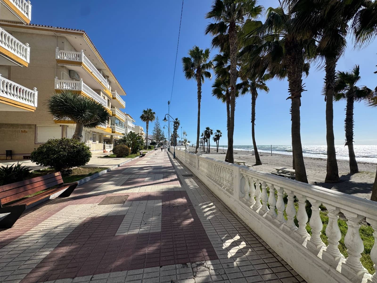 3 quarto Apartamento para venda em Torrox-Costa - 298 500 € (Ref: 9854354)