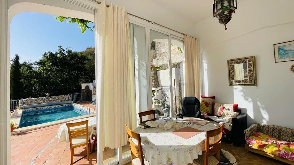 4 bedroom Finca/Country House for sale in Torrox with pool garage - € 399,900 (Ref: 9854356)