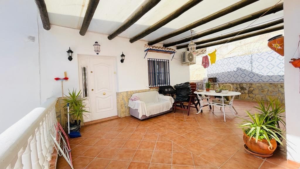 4 bedroom Finca/Country House for sale in Torrox with pool garage - € 399,900 (Ref: 9854356)