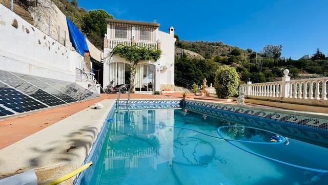 4 soverom Finca/Herregård til salgs i Torrox med svømmebasseng garasje - € 399 900 (Ref: 9854356)
