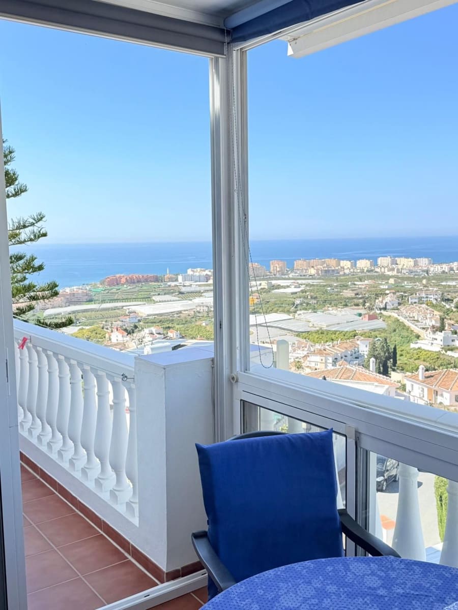 2 quarto Apartamento para venda em Torrox-Costa com piscina - 225 000 € (Ref: 9854359)