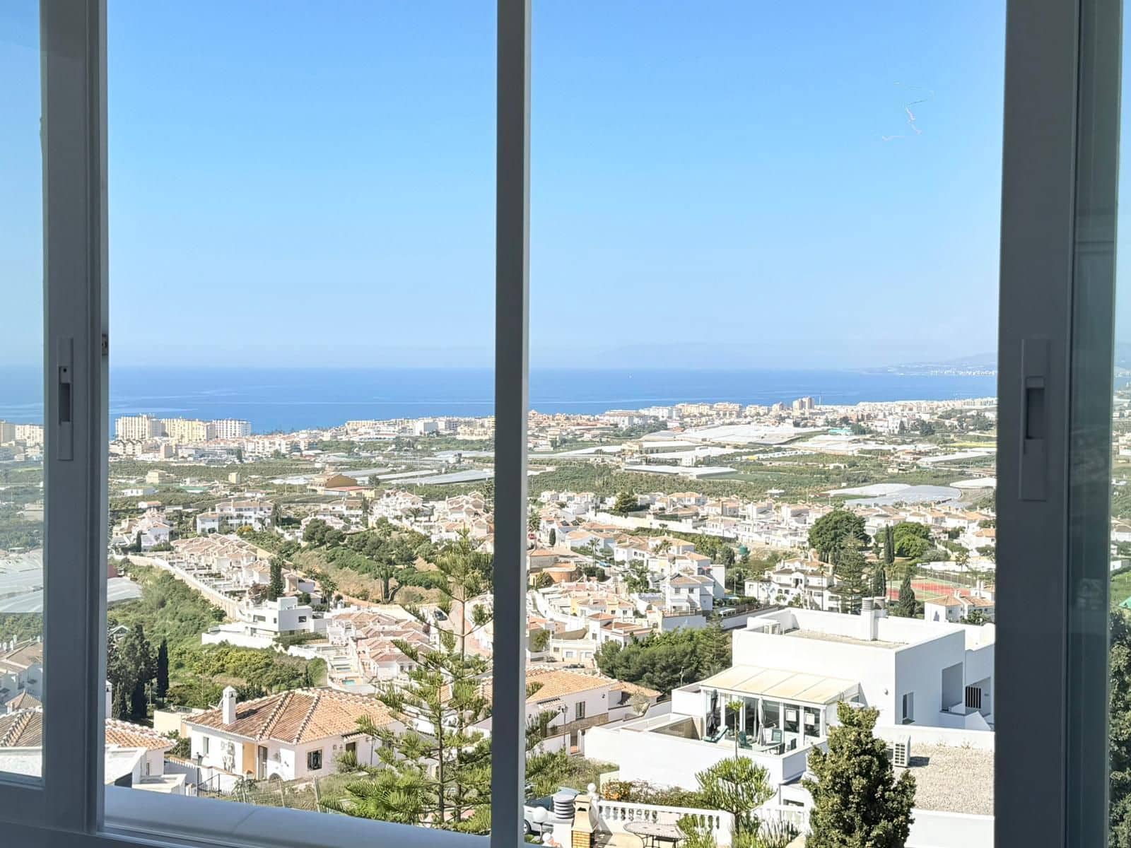 2 quarto Apartamento para venda em Torrox-Costa com piscina - 225 000 € (Ref: 9854359)