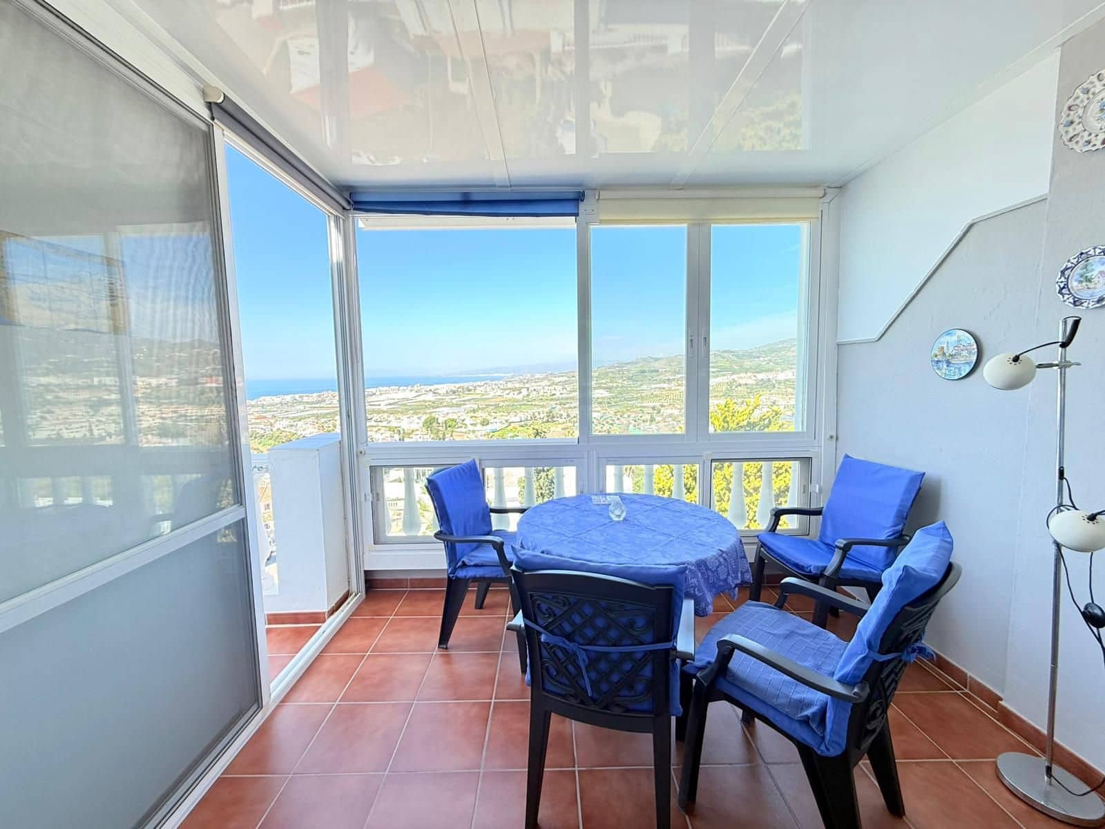2 quarto Apartamento para venda em Torrox-Costa com piscina - 225 000 € (Ref: 9854359)