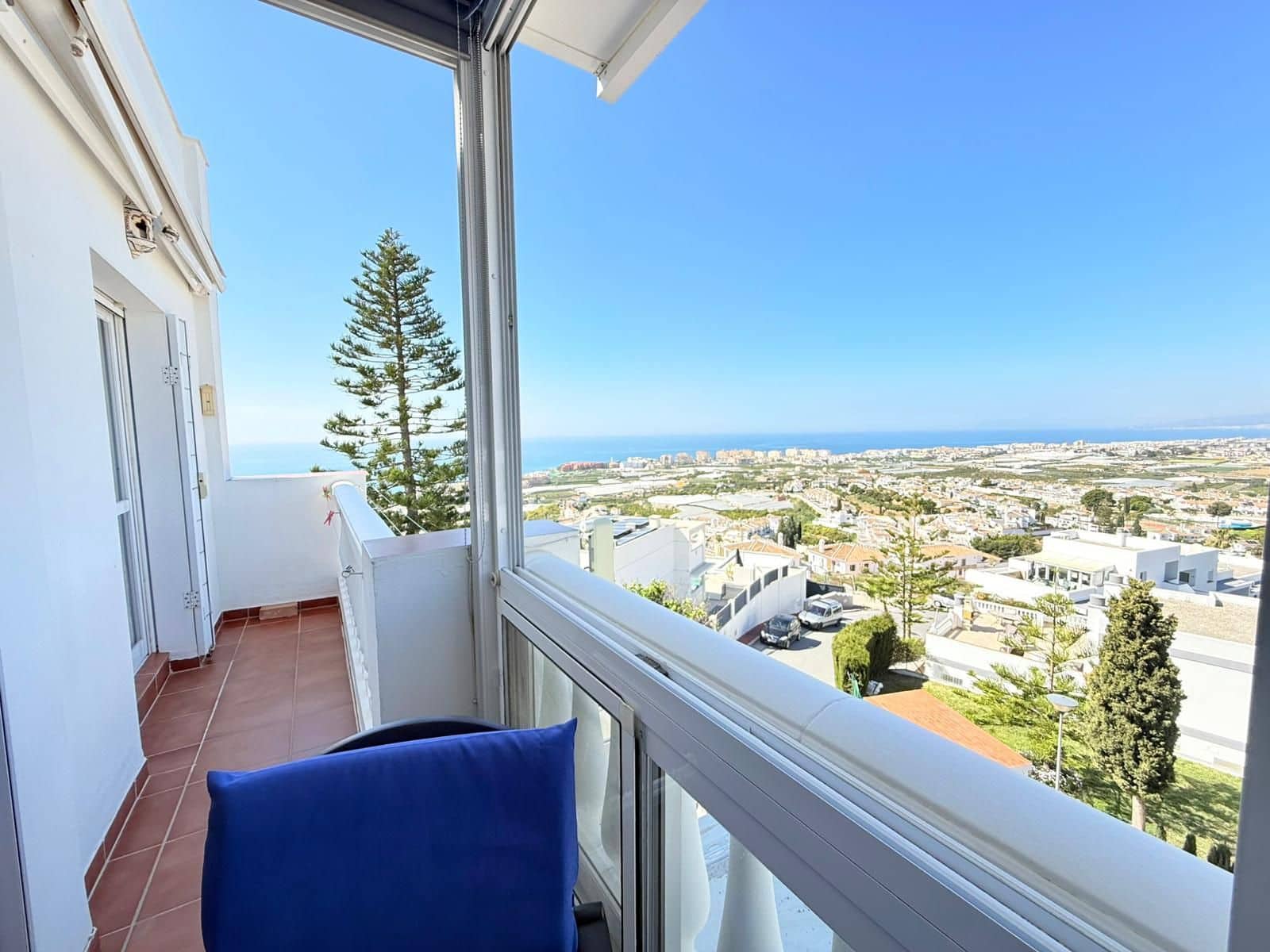 2 quarto Apartamento para venda em Torrox-Costa com piscina - 225 000 € (Ref: 9854359)