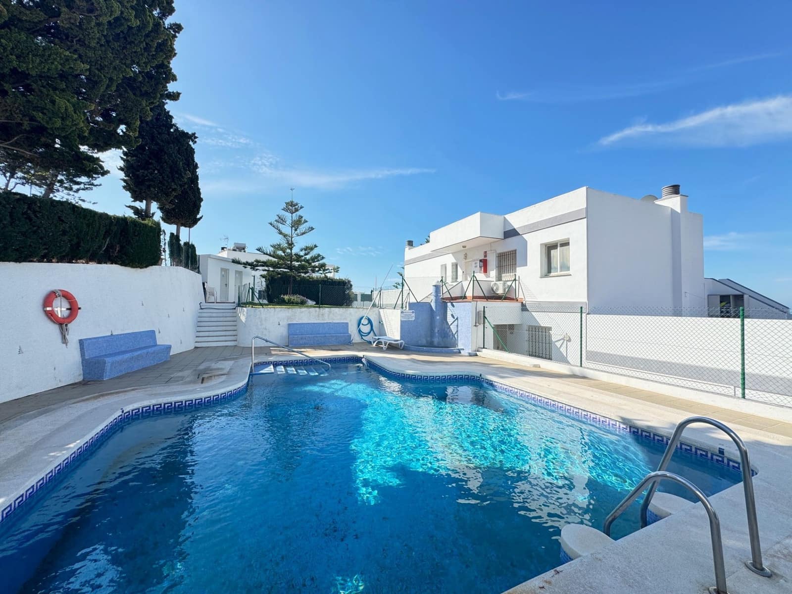2 quarto Apartamento para venda em Torrox-Costa com piscina - 225 000 € (Ref: 9854359)