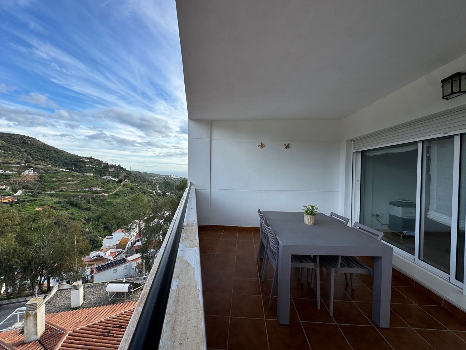2 bedroom Flat for sale in Torrox with garage - € 249,900 (Ref: 9854360)
