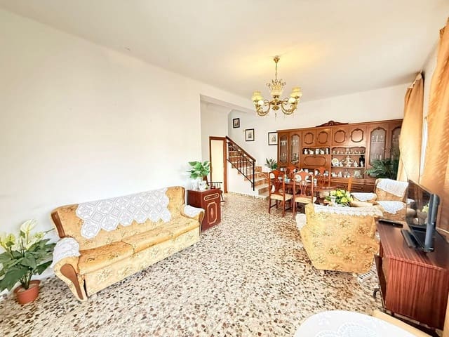 5 soveværelse Semi-Rækkehus til salg i Urbanización Santa Rosa, Torrox - € 299.900 (Ref: 9854361)