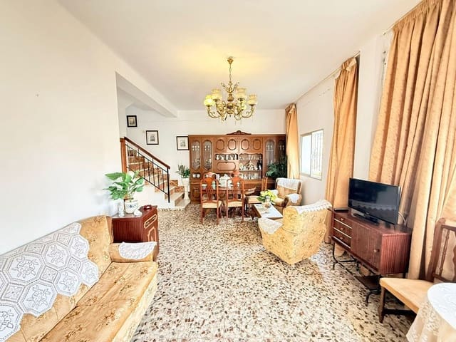 5 soveværelse Semi-Rækkehus til salg i Urbanización Santa Rosa, Torrox - € 299.900 (Ref: 9854361)
