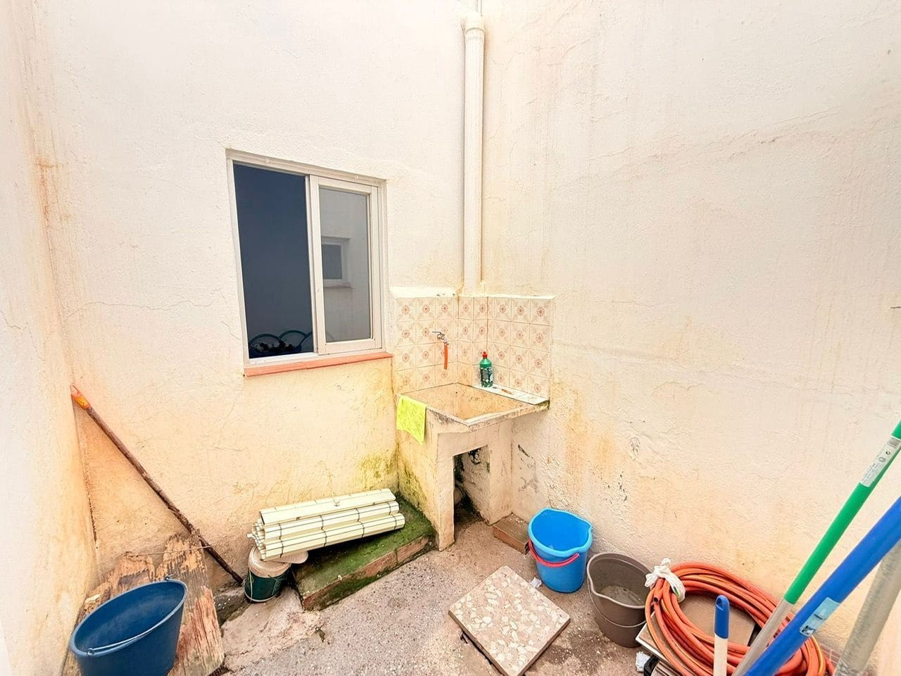 5 soveværelse Semi-Rækkehus til salg i Torrox-Costa - € 299.900 (Ref: 9854361)