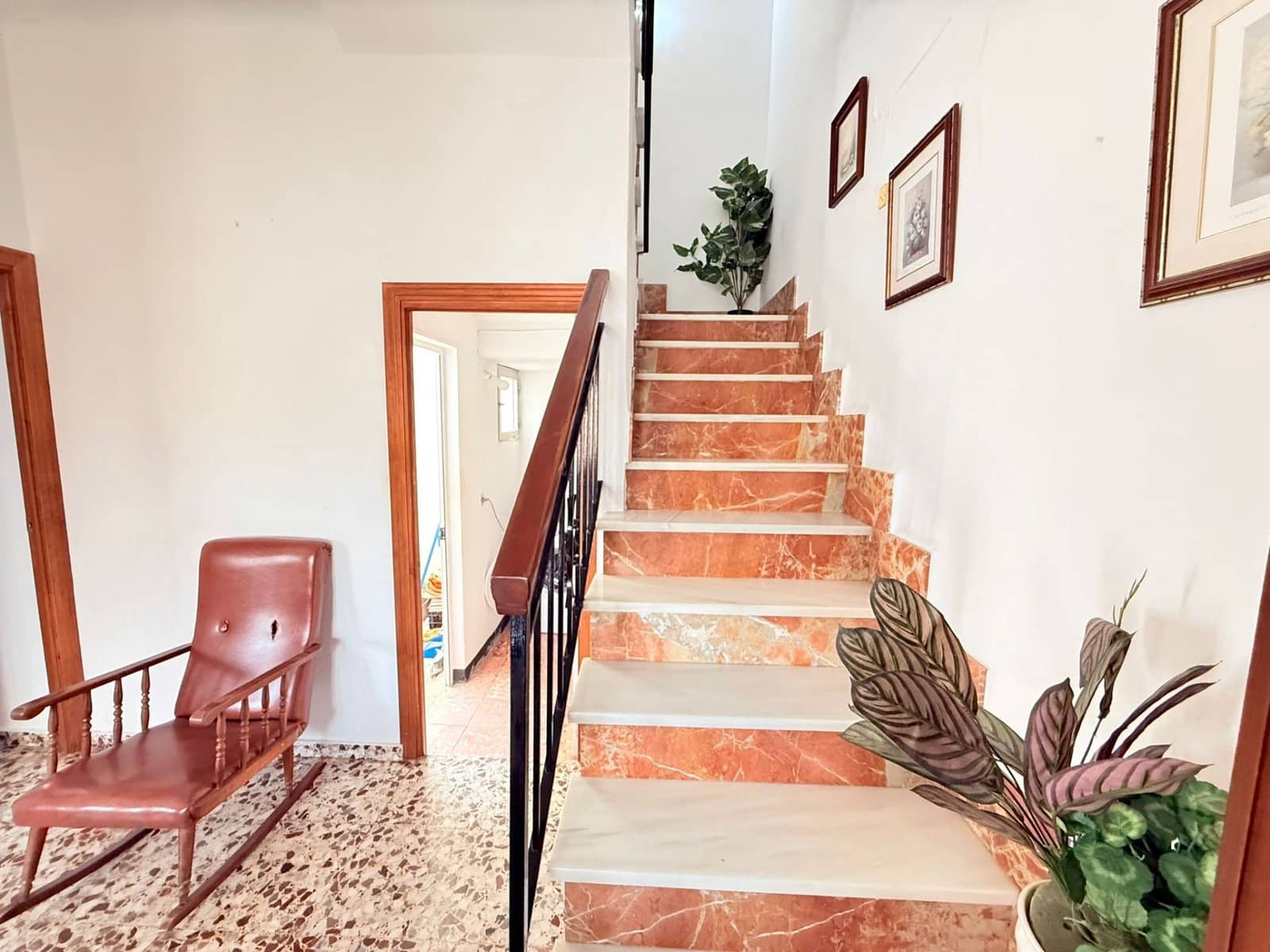 5 soveværelse Semi-Rækkehus til salg i Torrox-Costa - € 299.900 (Ref: 9854361)