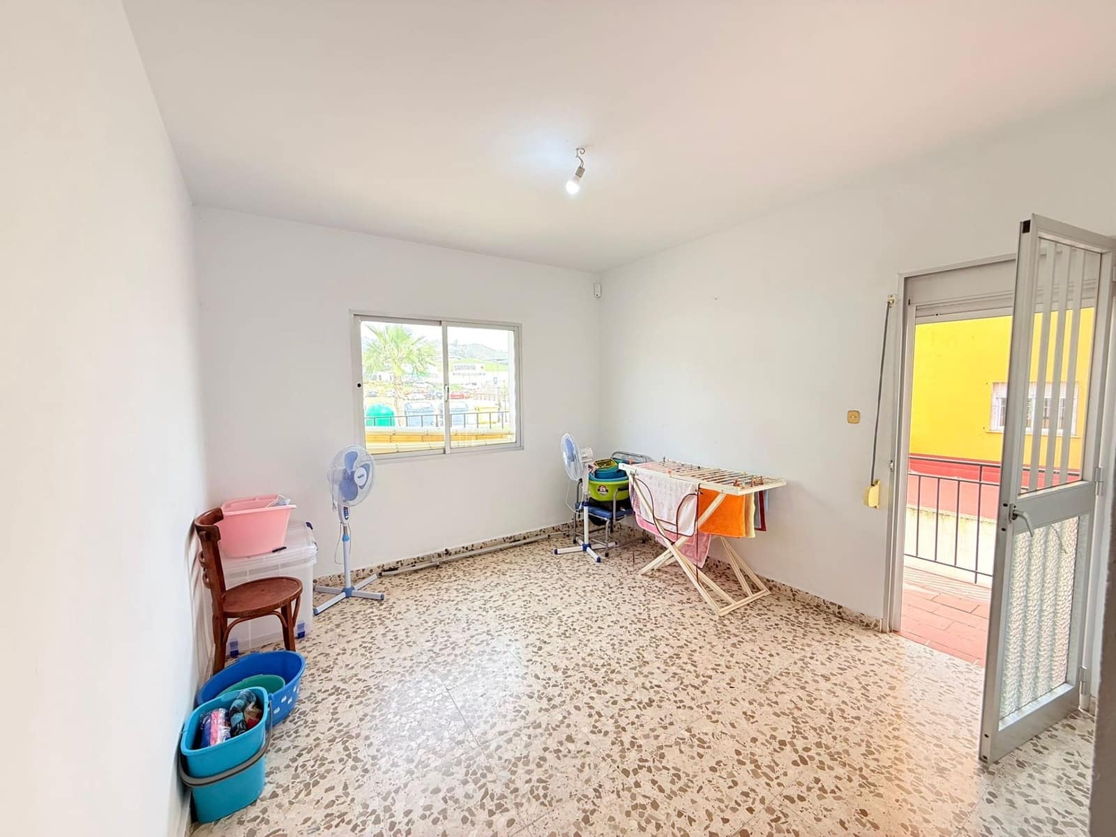 5 soveværelse Semi-Rækkehus til salg i Torrox-Costa - € 299.900 (Ref: 9854361)
