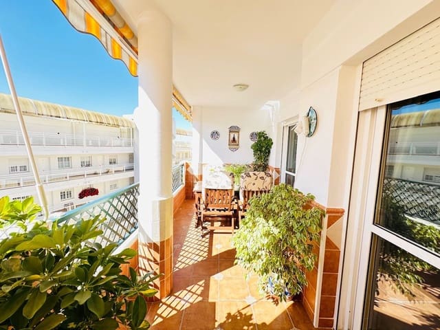 3 quarto Penthouse para venda em Urbanización Santa Rosa, Torrox com piscina garagem - 365 000 € (Ref: 9854362)