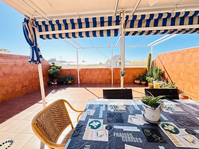 3 quarto Penthouse para venda em Urbanización Santa Rosa, Torrox com piscina garagem - 365 000 € (Ref: 9854362)