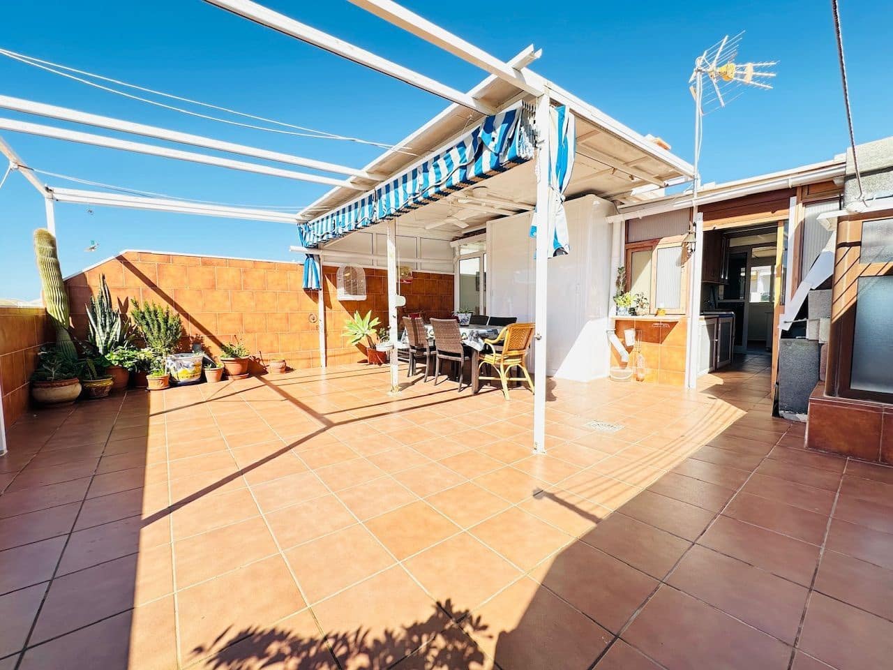 3 quarto Penthouse para venda em Torrox-Costa com piscina garagem - 365 000 € (Ref: 9854362)