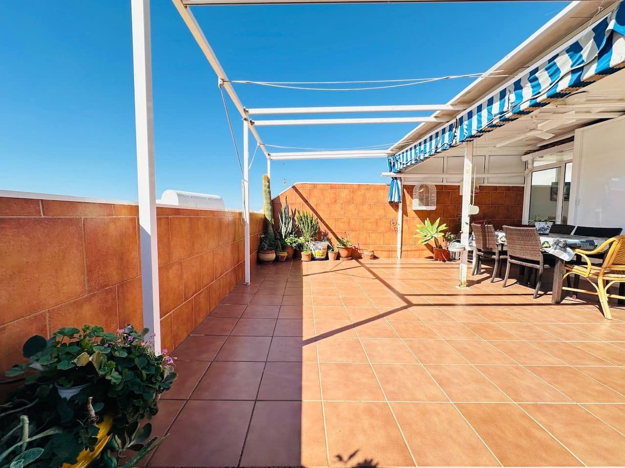 3 quarto Penthouse para venda em Torrox-Costa com piscina garagem - 365 000 € (Ref: 9854362)