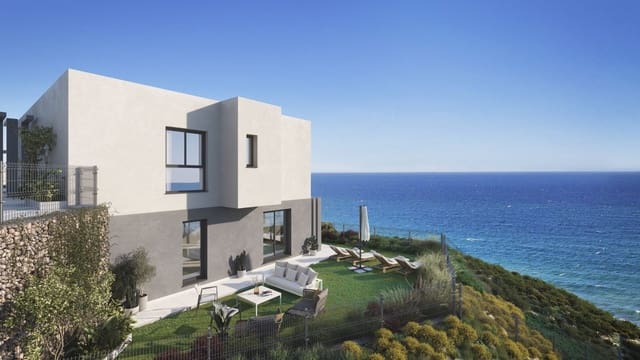 3 slaapkamer Villa te koop in Mezquitilla, Vélez-Málaga met zwembad - € 435.000 (Ref: 9854363)