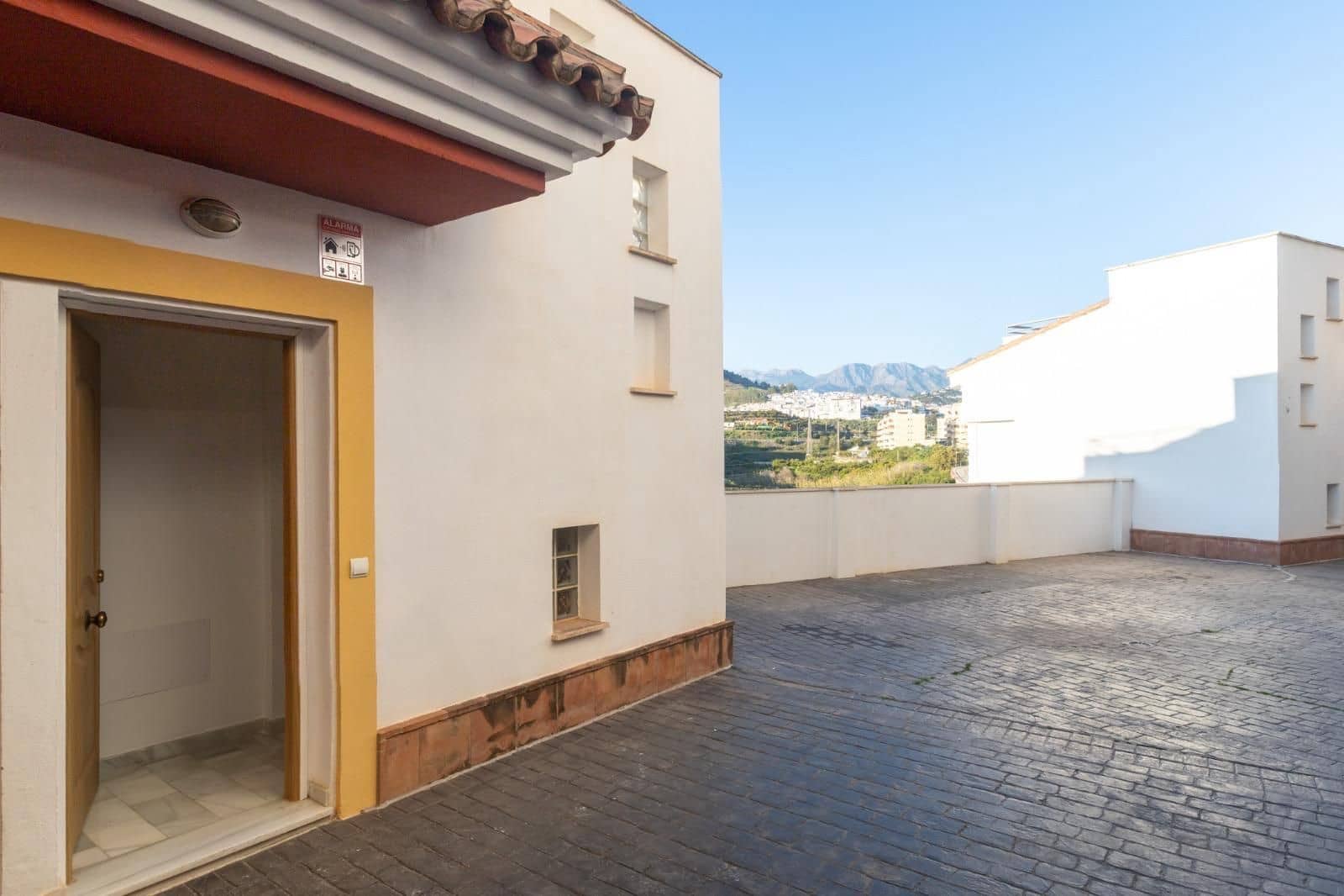 3 soverom Hus til salgs i Torrox med garasje - € 275 000 (Ref: 9854366)