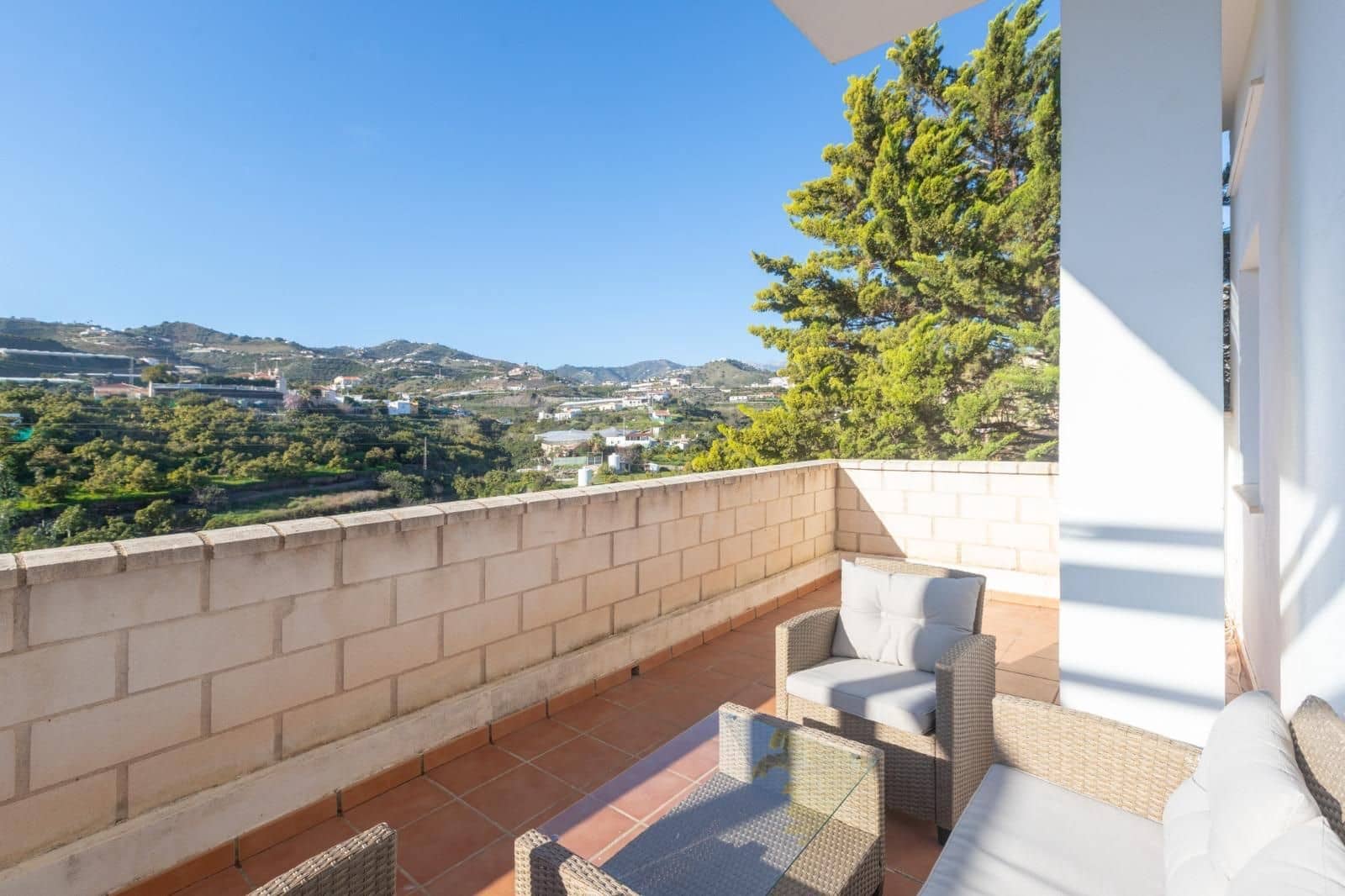 3 soverom Hus til salgs i Torrox med garasje - € 275 000 (Ref: 9854366)