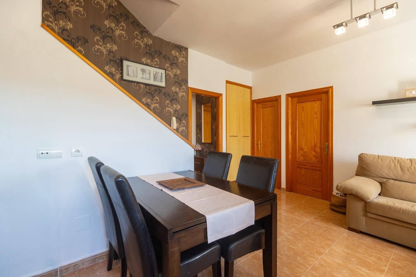 3 soverom Hus til salgs i Torrox med garasje - € 275 000 (Ref: 9854366)