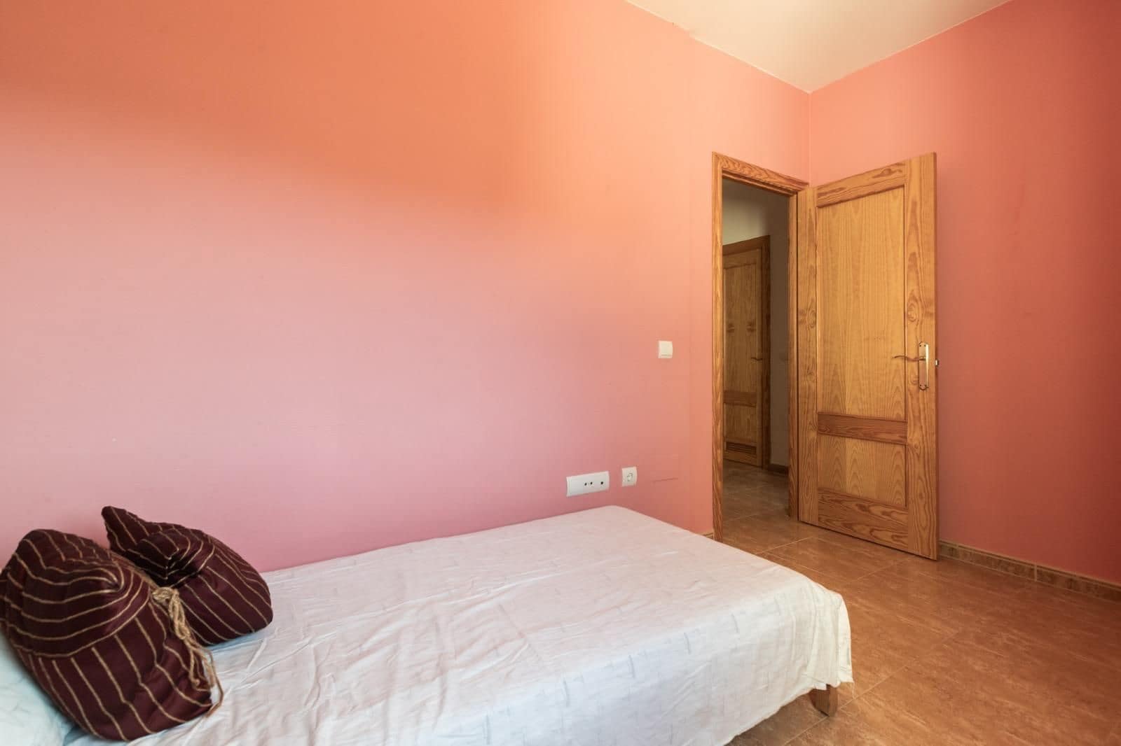 3 soverom Hus til salgs i Torrox med garasje - € 275 000 (Ref: 9854366)